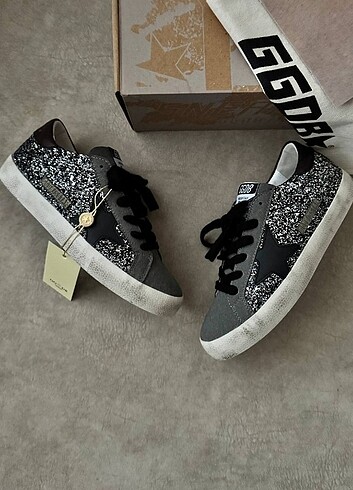 #GOLDEN #GOOSE #LUXURY #KADİN #SNEAKER 