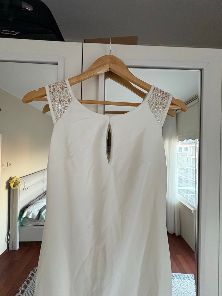 Sade V Yaka Kolsuz Uzun Gelinlik - Görsel 2