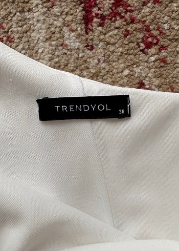 Beyaz Fırfırlı Tek Omuz Midi Abiye Elbise - Görsel 2