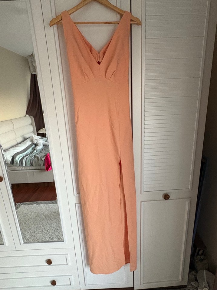 Bej V Yakalı Uzun Abiye Elbise - Görsel 3