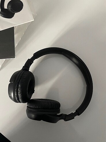 JBL TUNE 500BT