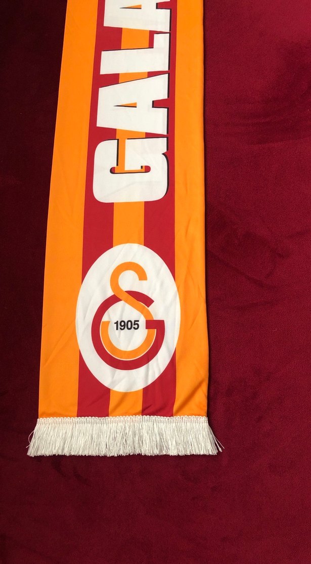 Uzun Renkli Galatasaray Erkek Atkı - Görsel 3