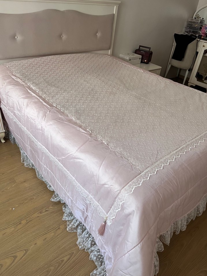 Nakışlı Pudra Pembe Yatak Örtüsü İSTİKBAL - Görsel 4