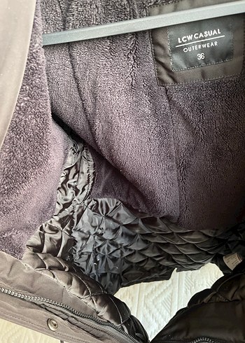 Siyah Kürklü Kadın Kışlık mont - Görsel 5