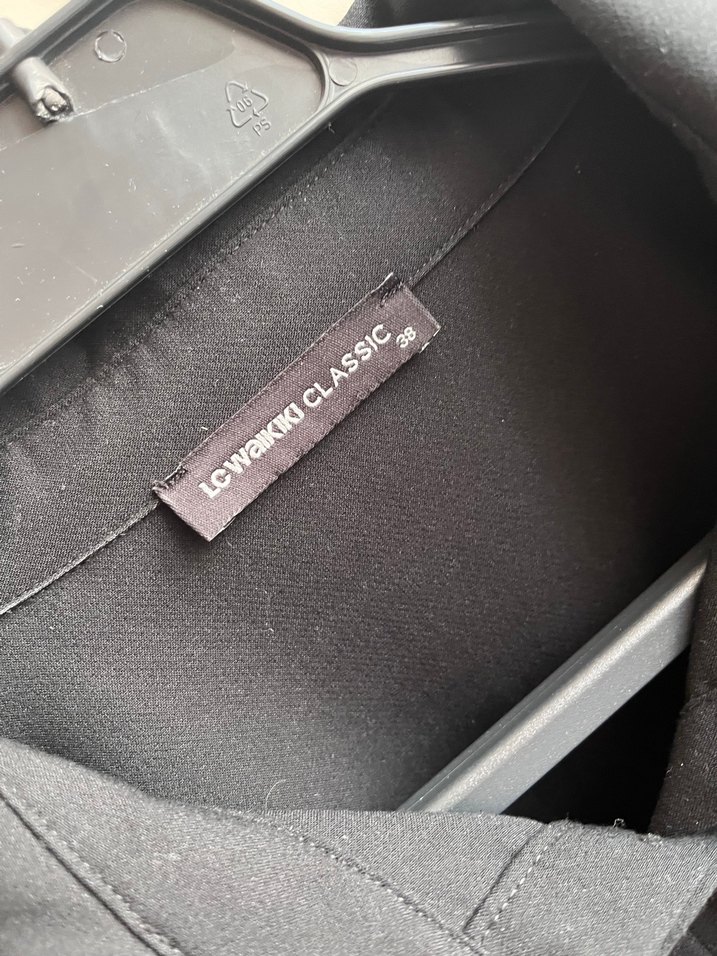 Düğmeli Siyah Kadın Gömlek - Görsel 2