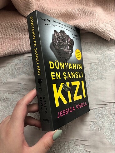  Dünyanın en şanslı kızı