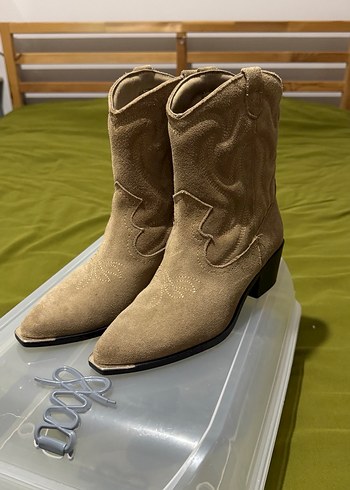 Stradivarius Süet Bot
