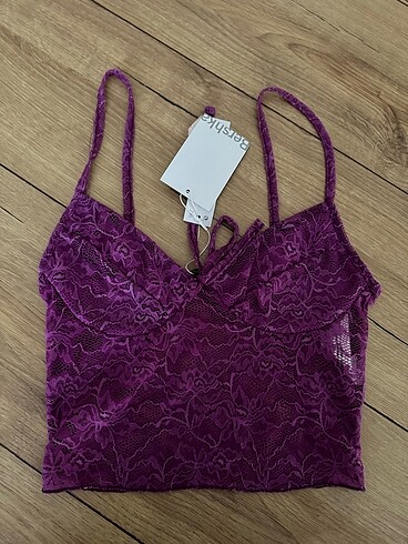 Bershka etiketli büstiyer