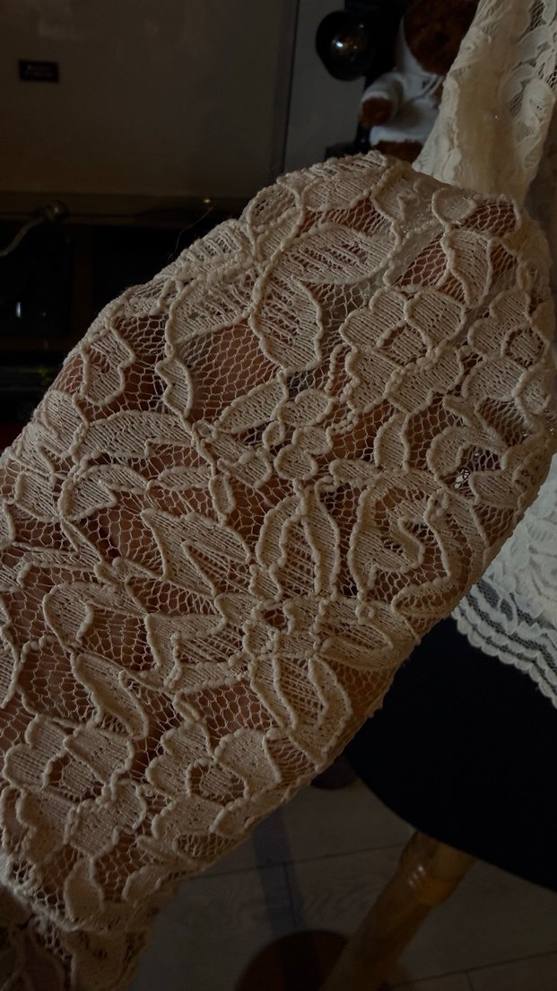 H&M Dantel Detaylı Uzun Kollu Bluz - Görsel 4