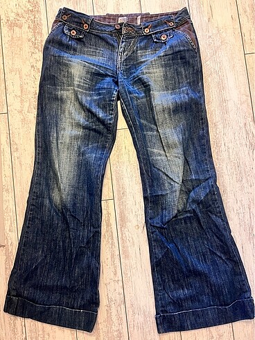Zara bol paça düşük bel jean