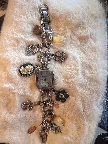 Fossil kadın charm saat