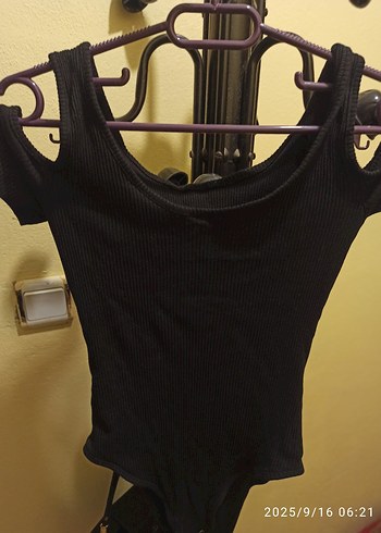 Siyah İnce Askılı Mini Body