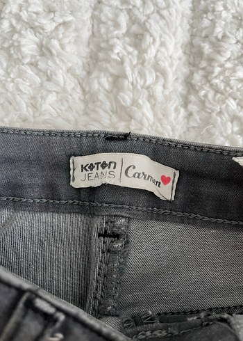 26 Beden gri Renk Koton marka skinny jean