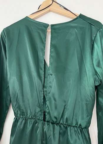 Yeşil Saten Tulum - Görsel 7