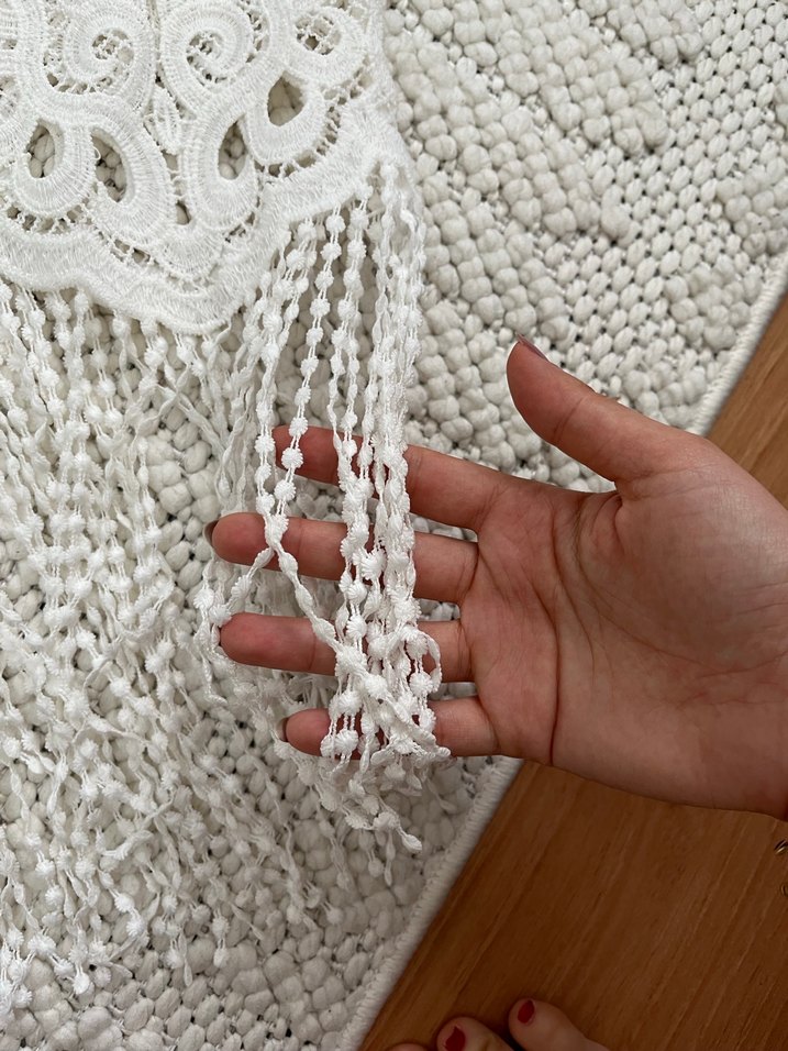 Zara püsküllü dantelli üst - Görsel 3