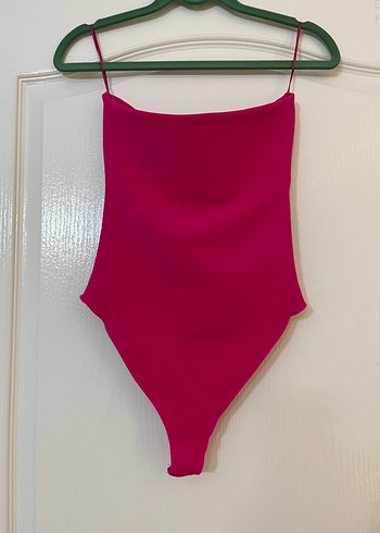 Zara Zara straplez alttan çıtçıtlı body