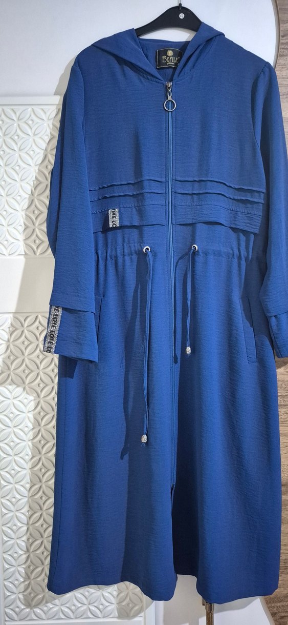 Parlak Mavi Uzun Kadın Trençkot - Görsel 2