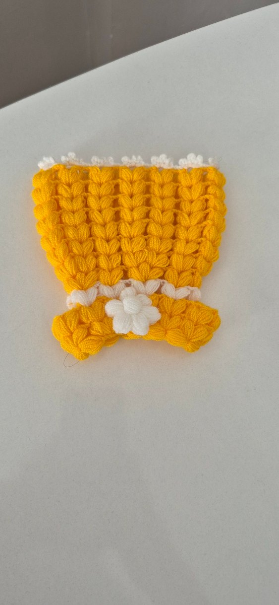 Sarı Nakışlı Örgü bebek lifi - Görsel 2