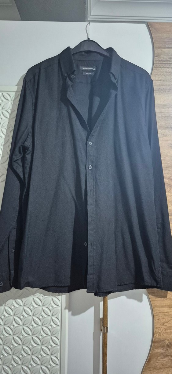 Düğmeli Siyah Erkek  Gömlek - Görsel 2