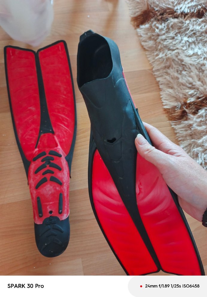 Kırmızı Su Ayakkabısı Velcro Bantlı 28-30 - Görsel 2