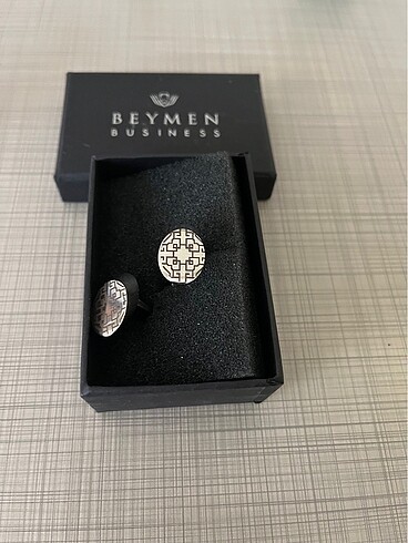 Beymen Business Kol Düğmesi