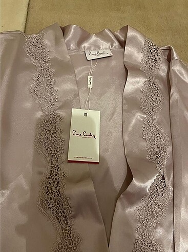 s Beden ten rengi Renk Pierre Cardin 3?lü Saten Pijama Takımı