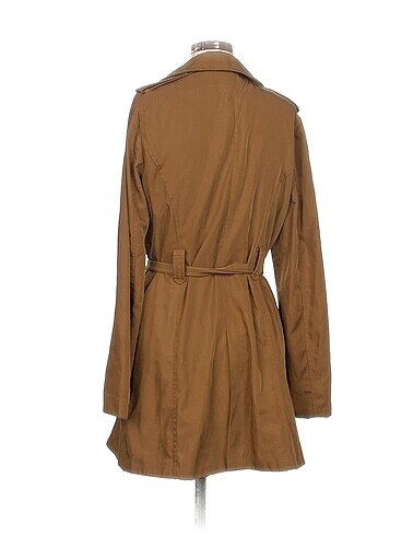 m Beden Zara Trenchcoat %70 İndirimli.