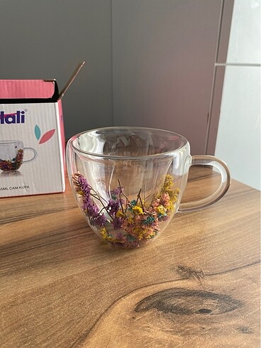 Kuru çiçekli çidarlı bardak
