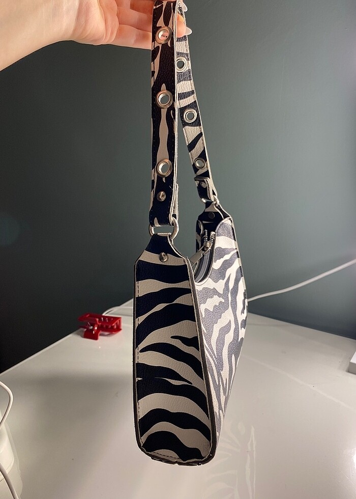 ZEBRA DESEN ÇANTA - Görsel 3