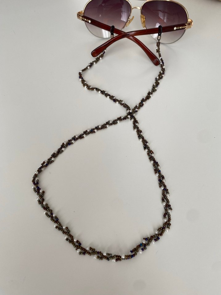 Kırmızı Boncuklu Kadın Gözlüğü Zinciri - Görsel 5