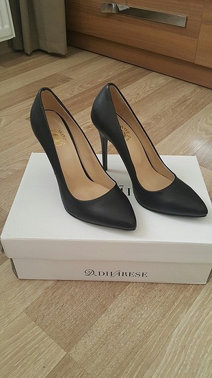 stiletto mat siyah