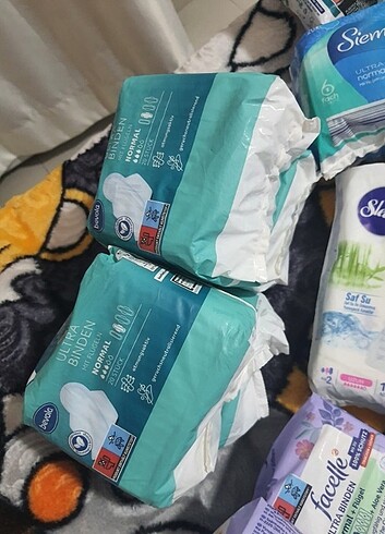 Beden Hijyen kadın ped