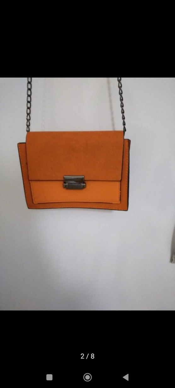 Zincir Detaylı Bej Deri Kadın Çanta - Görsel 2