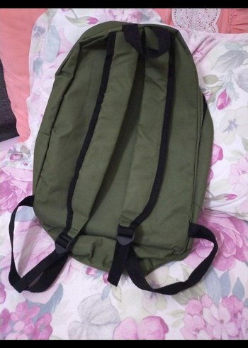 Yeşil Kadın Sırt Çantası - Görsel 2