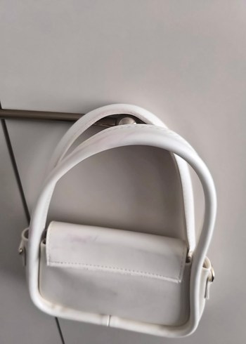 Beyaz Deri Tokalı Kadın Çanta - Görsel 3