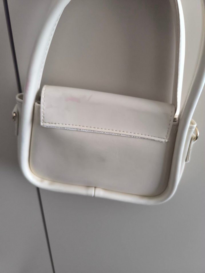 Beyaz Deri Tokalı Kadın Çanta - Görsel 2