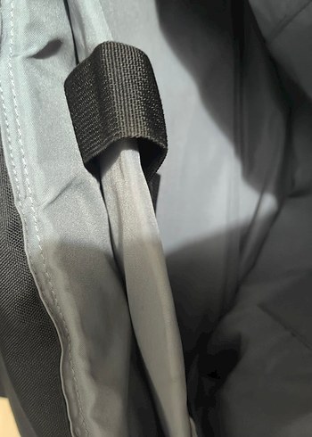 Nike Siyah Minimalist Spor Çantası - Görsel 6