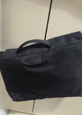 Nike Siyah Minimalist Spor Çantası - Görsel 4