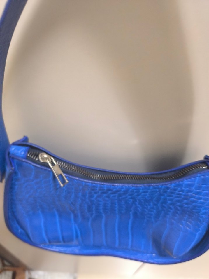 Mavi Yılan Desenli Kadın Çanta - Görsel 2