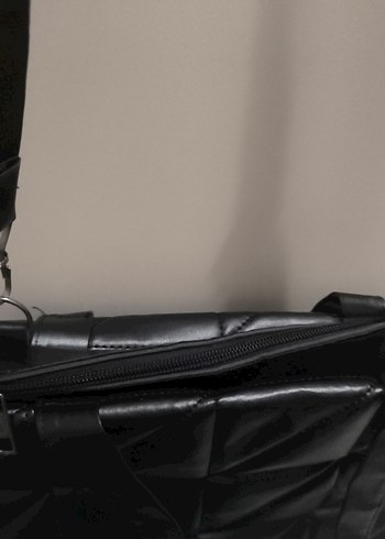 Siyah Kadın Omuz Çantası - Görsel 3