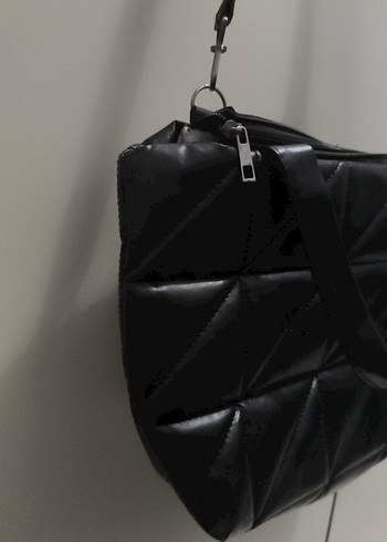 Siyah Kadın Omuz Çantası - Görsel 4