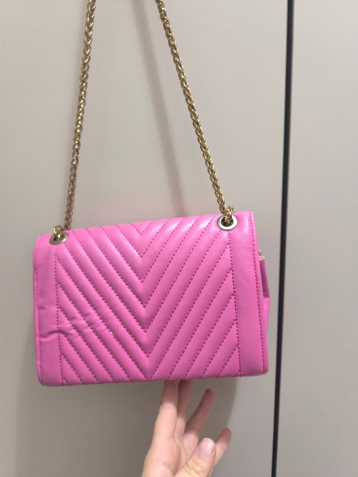 Zincir Detaylı Pembe Kadın Çanta - Görsel 5