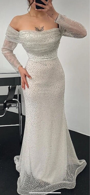 Nişan elbisesi