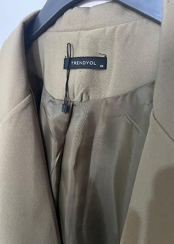 Düğmeli Bej Kadın Blazer Ceket - Görsel 4