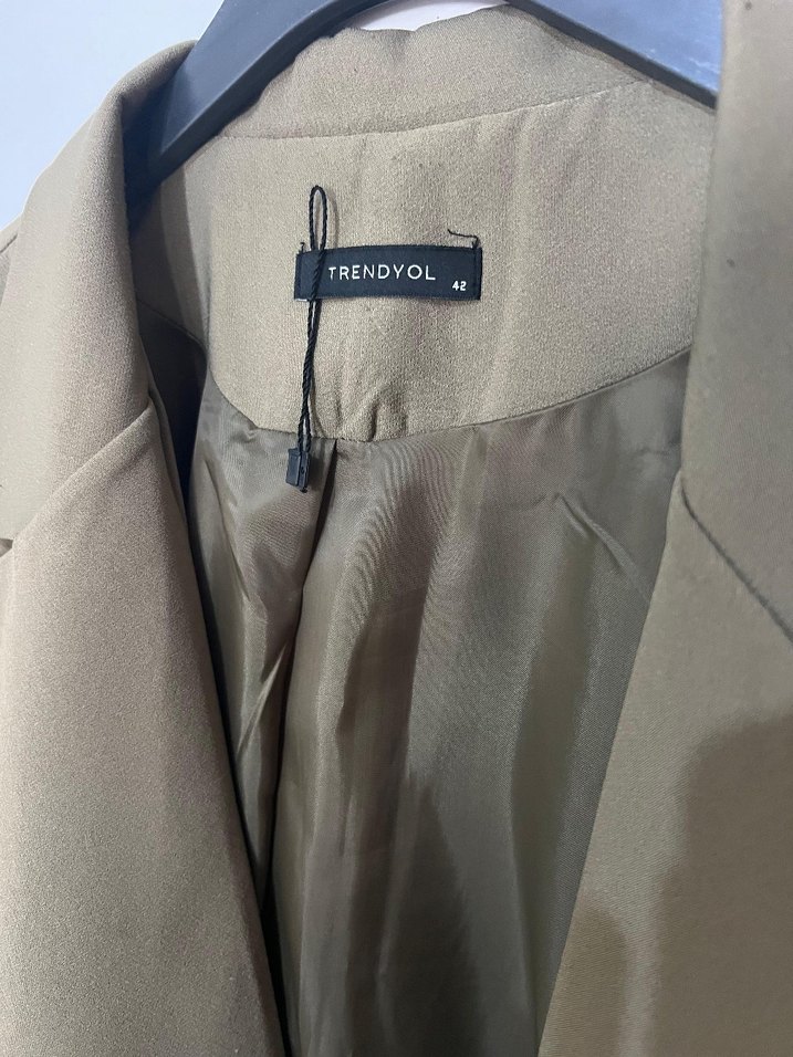 Düğmeli Bej Kadın Blazer Ceket - Görsel 4