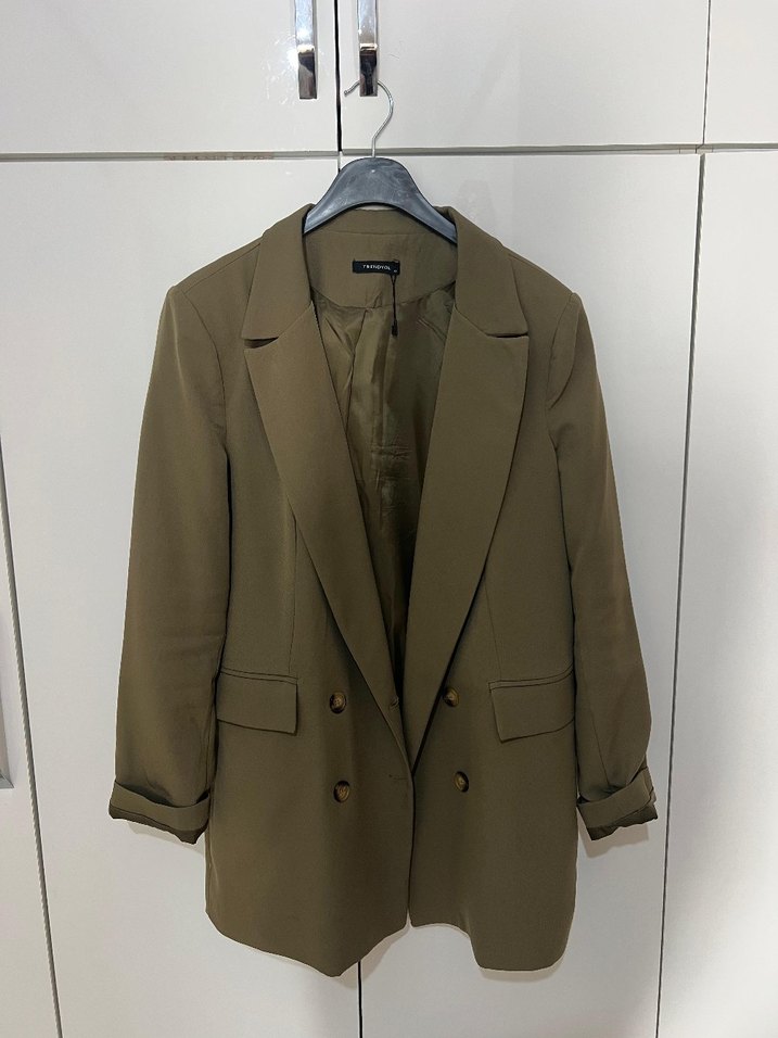 Düğmeli Bej Kadın Blazer Ceket - Görsel 2