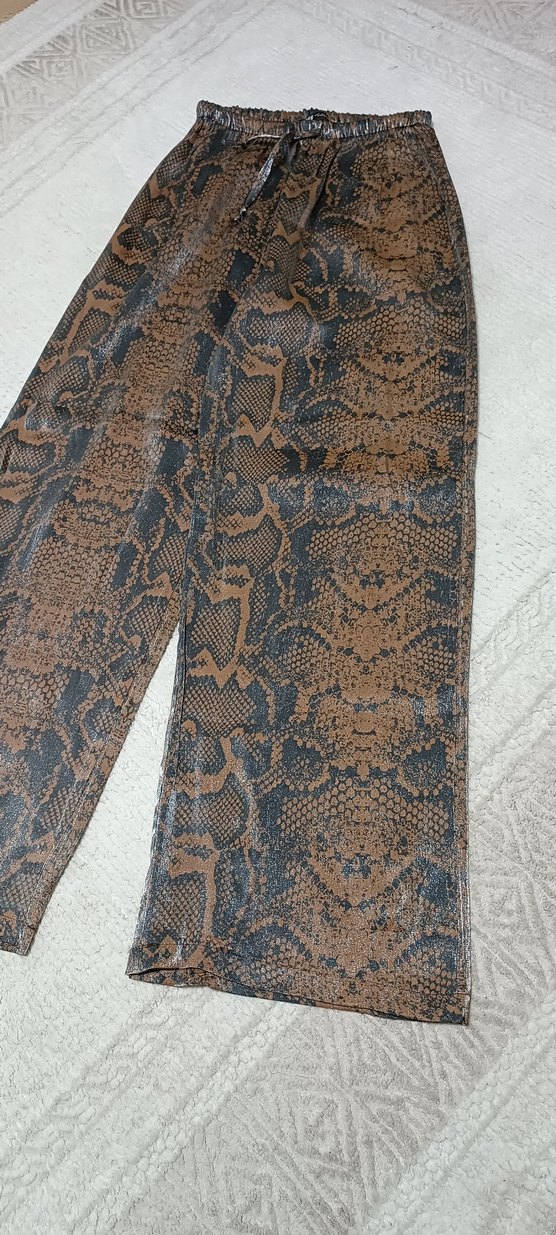 Kahverengi Yılan Desenli Salaş Kadın Pantolon - Görsel 2