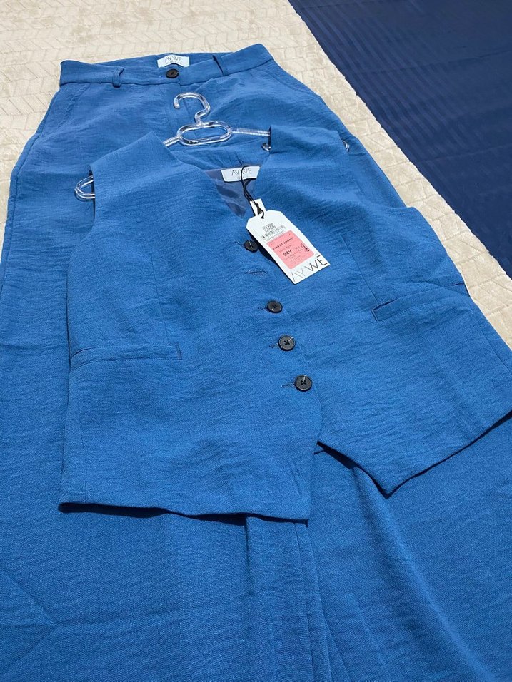 Düğmeli Lacivert Kadın Kumaş takım - Görsel 4