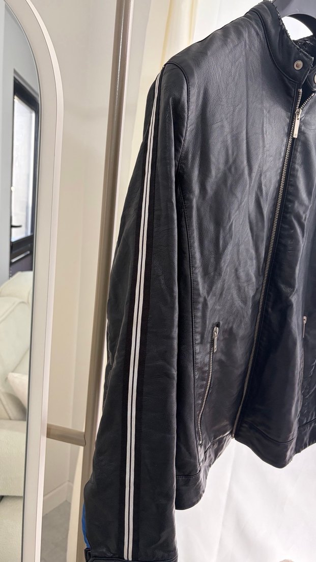 Siyah Parlak Deri Biker Ceket - Görsel 2