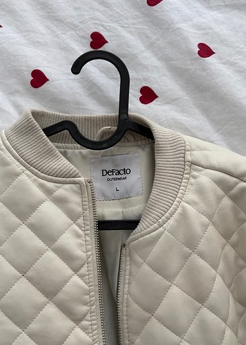 Beyaz Deri Kadın Mont - Görsel 2